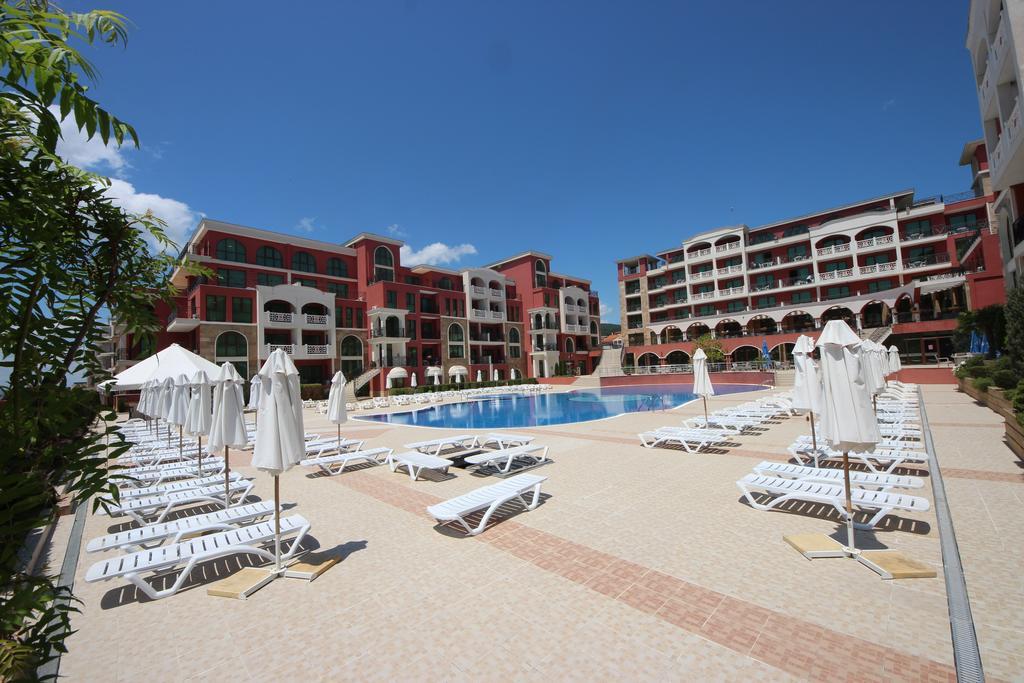 Menada Sveti Vlas Apartments Exterior photo